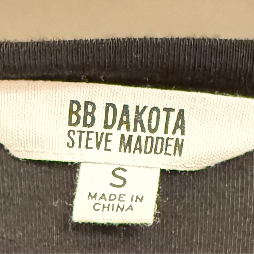 BB DAKOTA STEVE MADDEN Women's Black O-Ring Open Back High Low Dress Size S - Picture 3 of 4